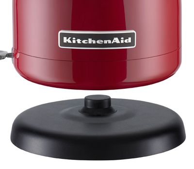 KitchenAid KEK1222 electric kettle has a removable limescale